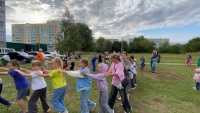 КОМАНДНЫЙ ДУХ НАШЕГО ДВОРА: Учим детей дружить, играть и общаться!